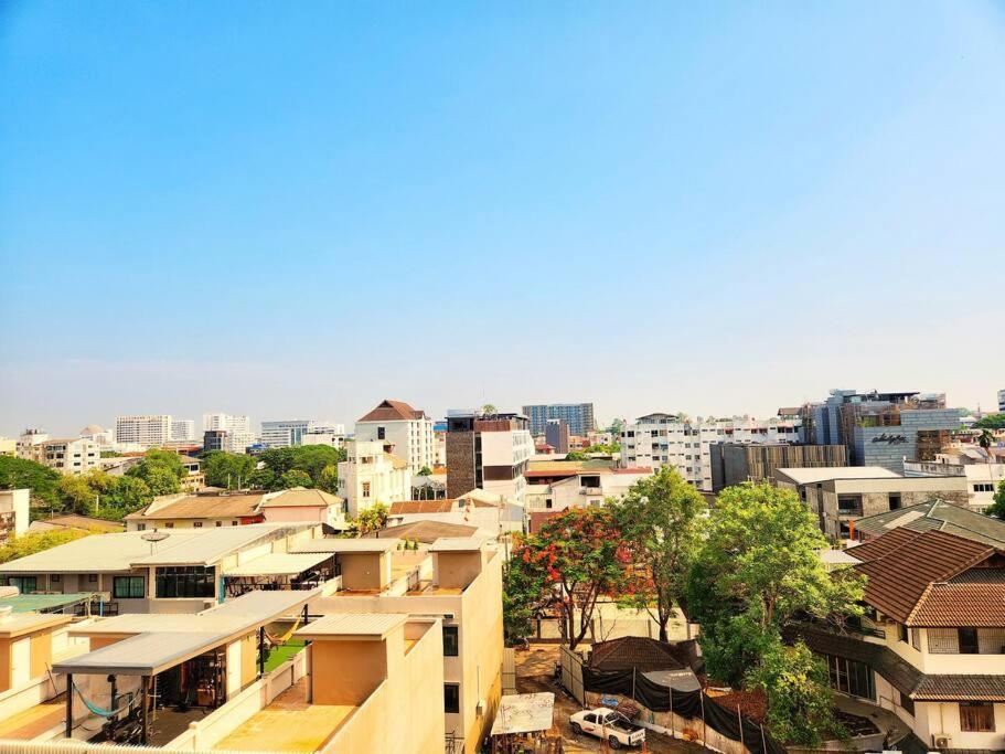 Palm Springs Condo Chiang Mai Exterior photo